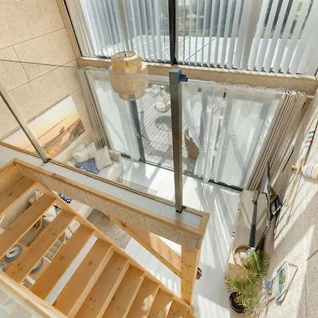 House With A Terrace, Whirlpool, *