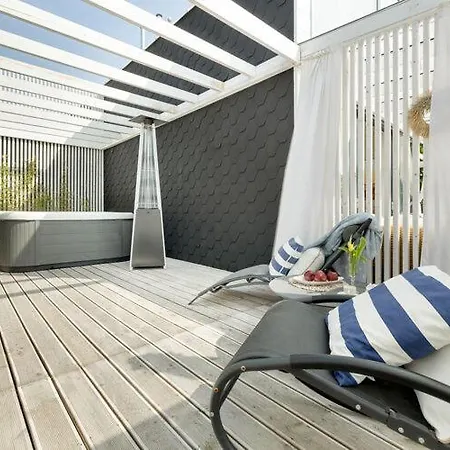 Hébergement de vacances House With A Terrace, Whirlpool,
